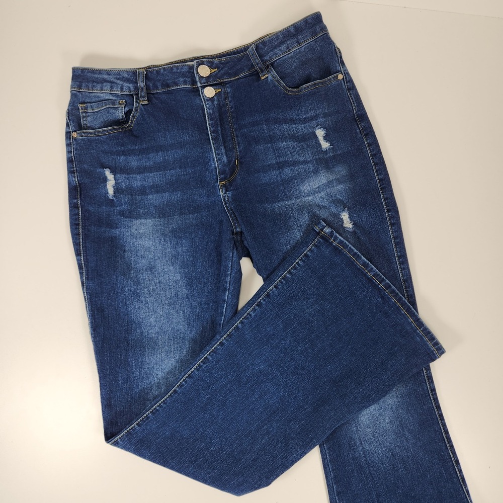VIPOnes Jeans Women Size 16 Highrise Flare Bootcut Blue Denim Distressed